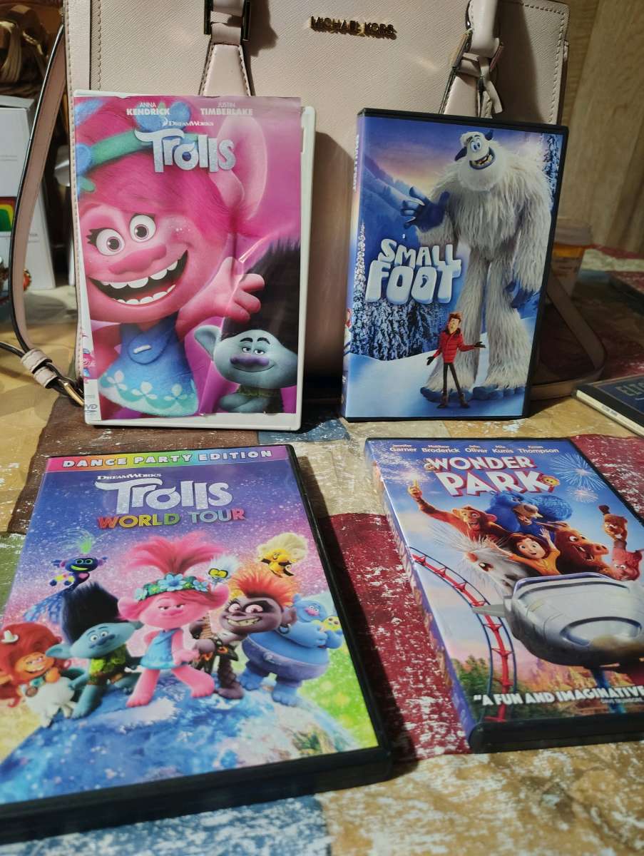 Trolls and DreamWorks Family Movie Bundle