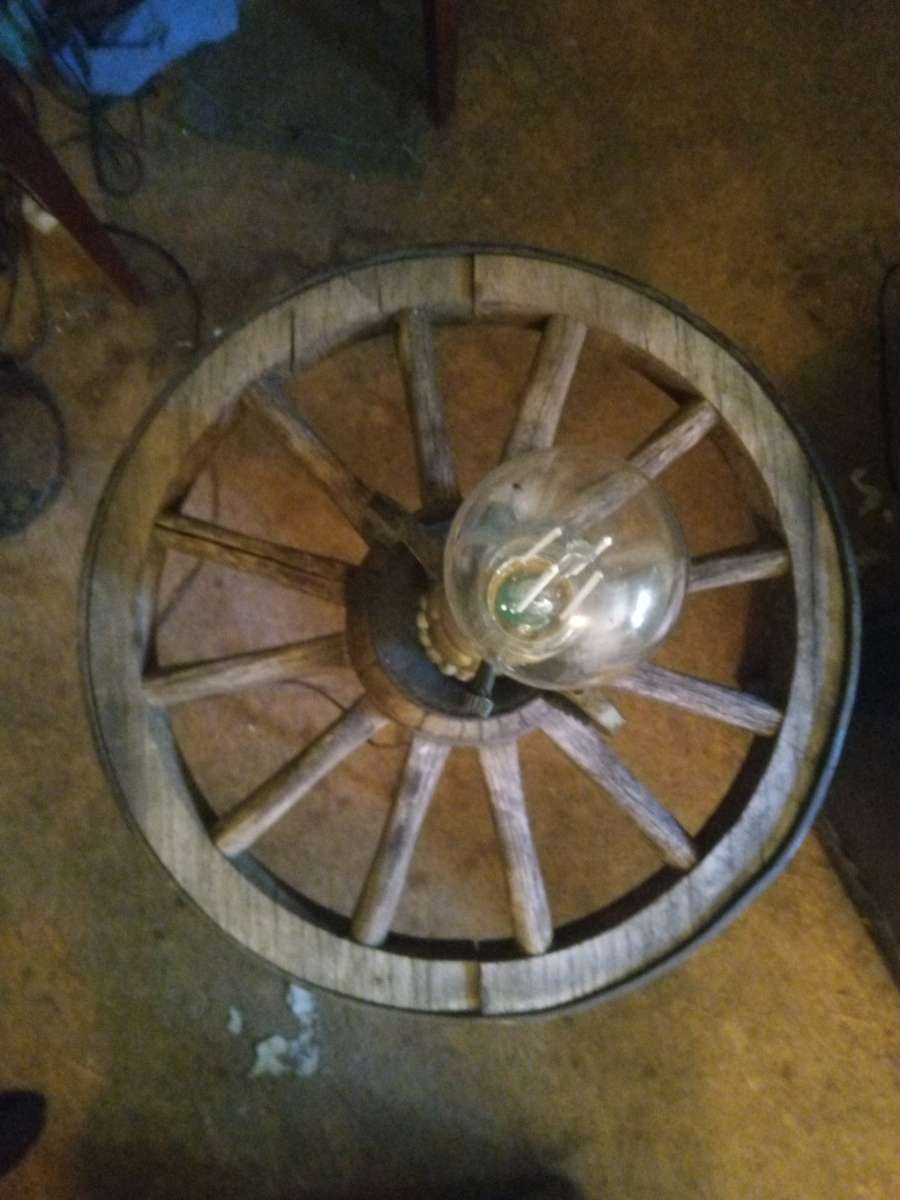 Antique Wagon Wheel Lamp