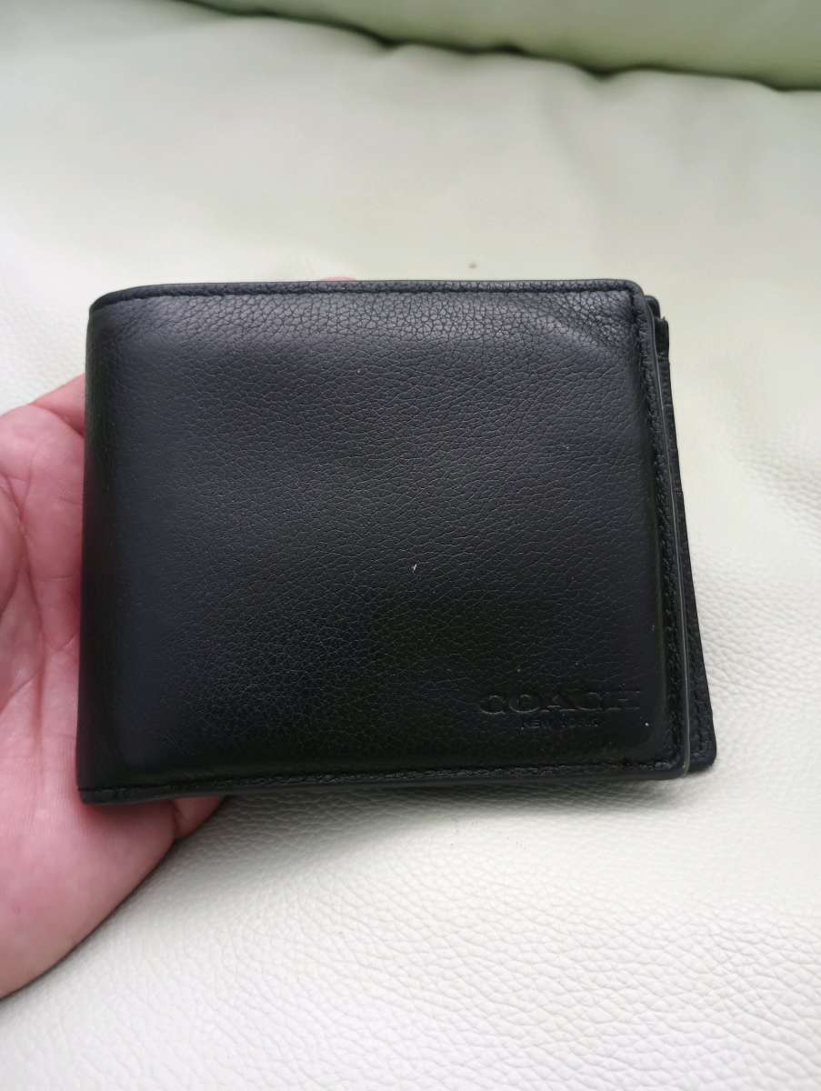 Coach Mens 3 In 1 Compact ID Wallet in Refine Pebble Leather