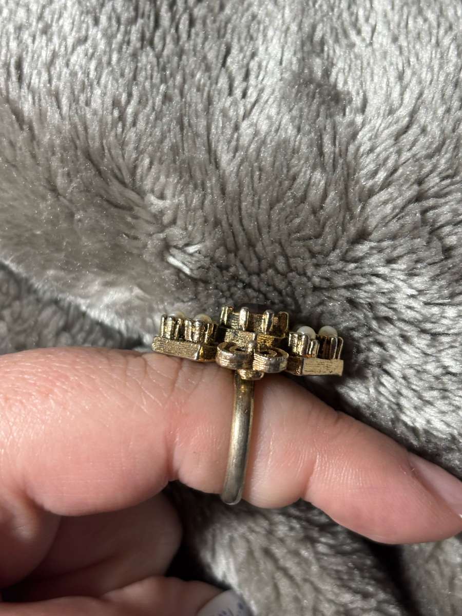 Sarah Coventry Ring