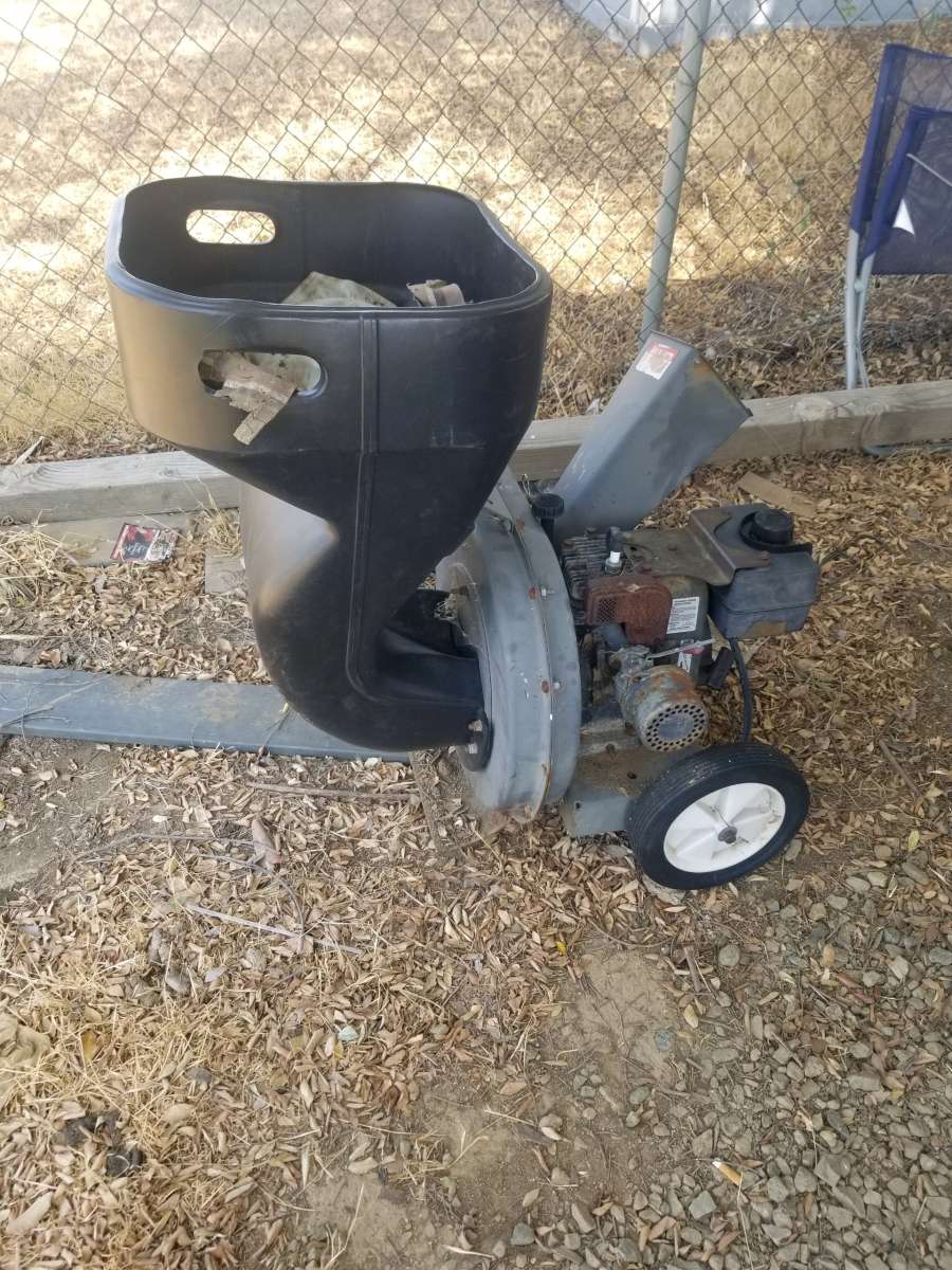 Grinder for mulch