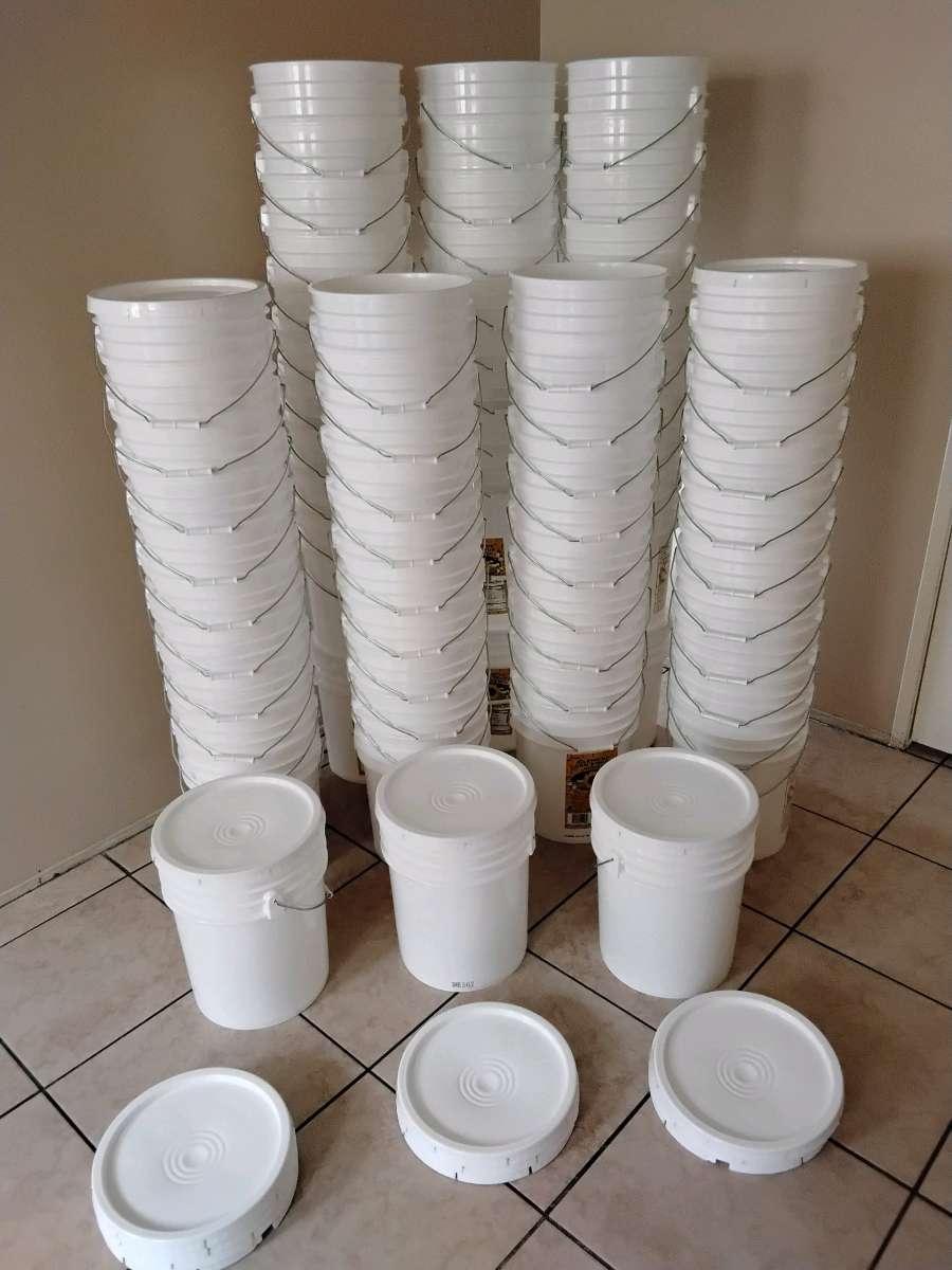 5 Galon White Buckets