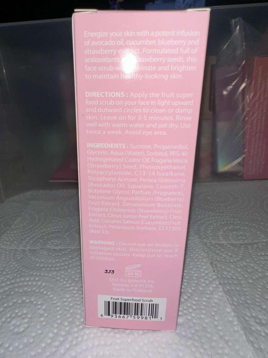 Girlactik Fruit Superfood Sugar Face Scrub