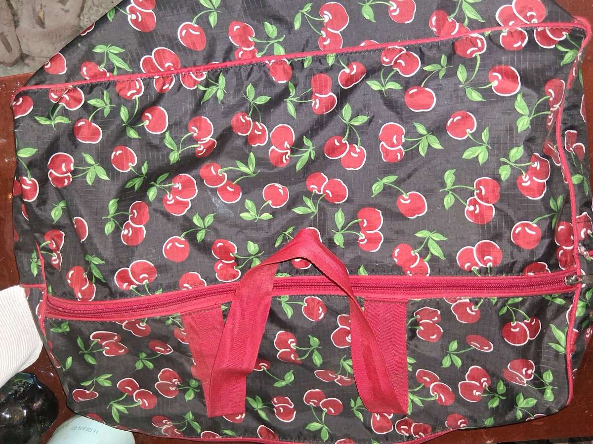 womens clothes huge lot