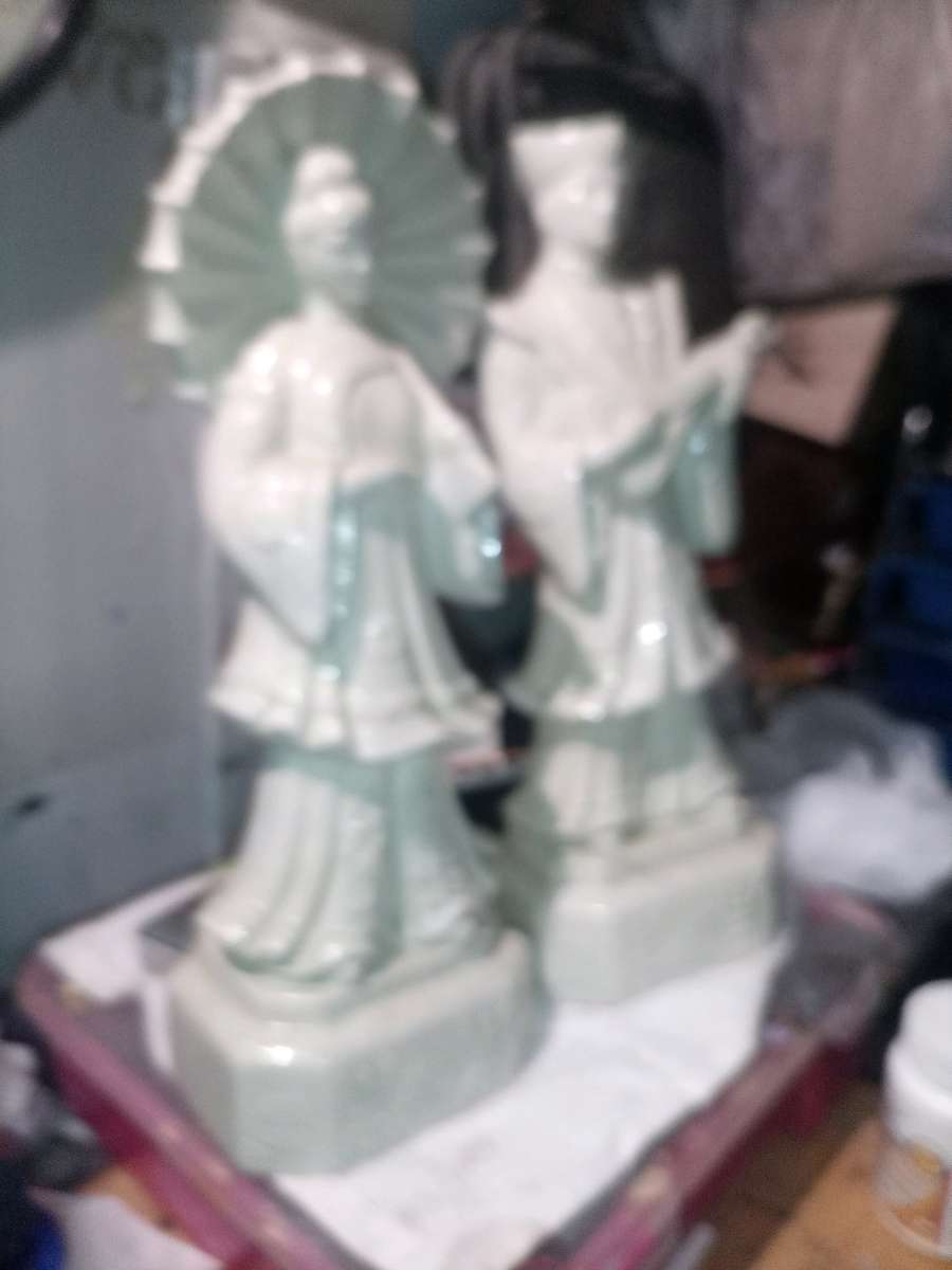 porcelain antique emperor and empress
