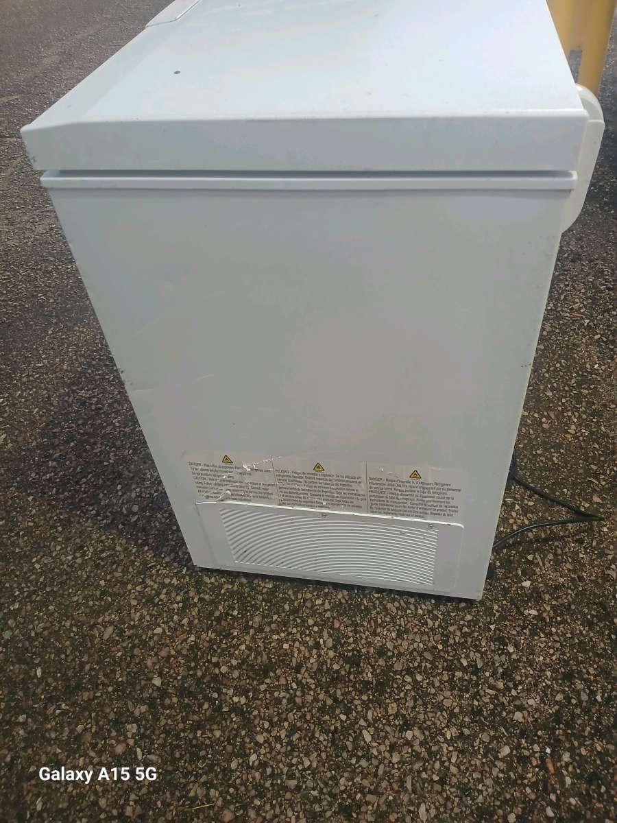 hisense deep freezer