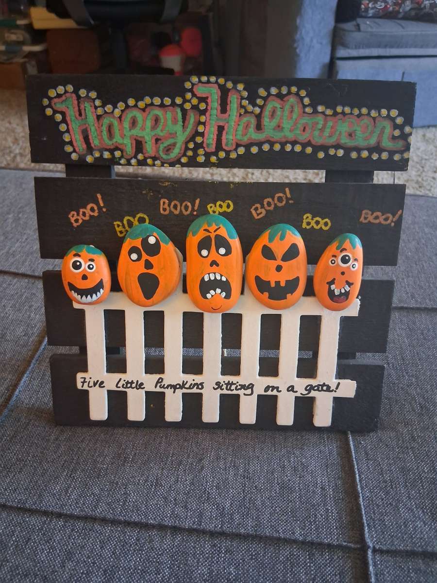 Halloween hanging picture