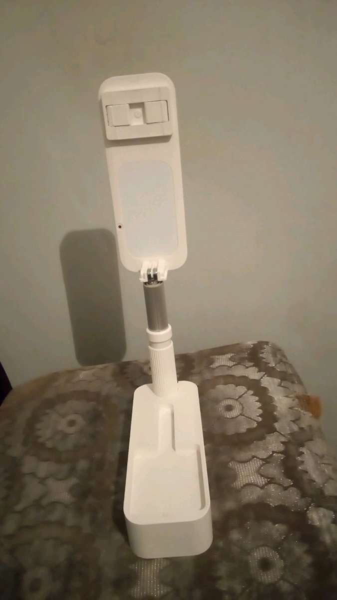 multifunctional Live show foldable phone stand