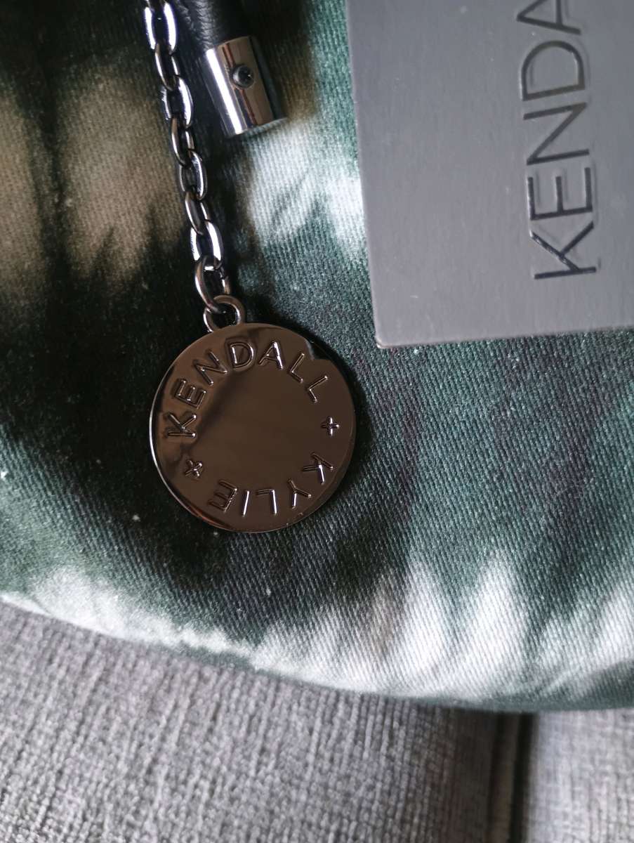 KENDALL  KYLIE Tote Bag with Chain Accent