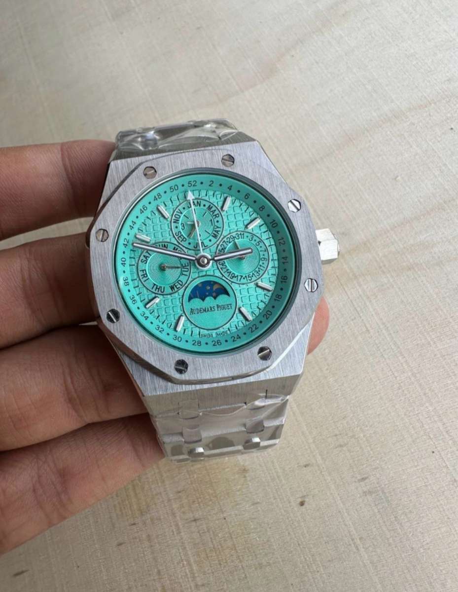 Tiffanysstamped Audemars Piguet