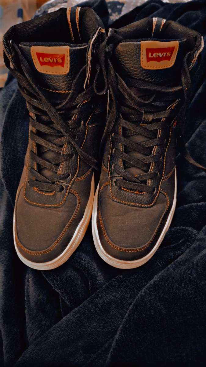 Levis Denim HighTop Sneakers