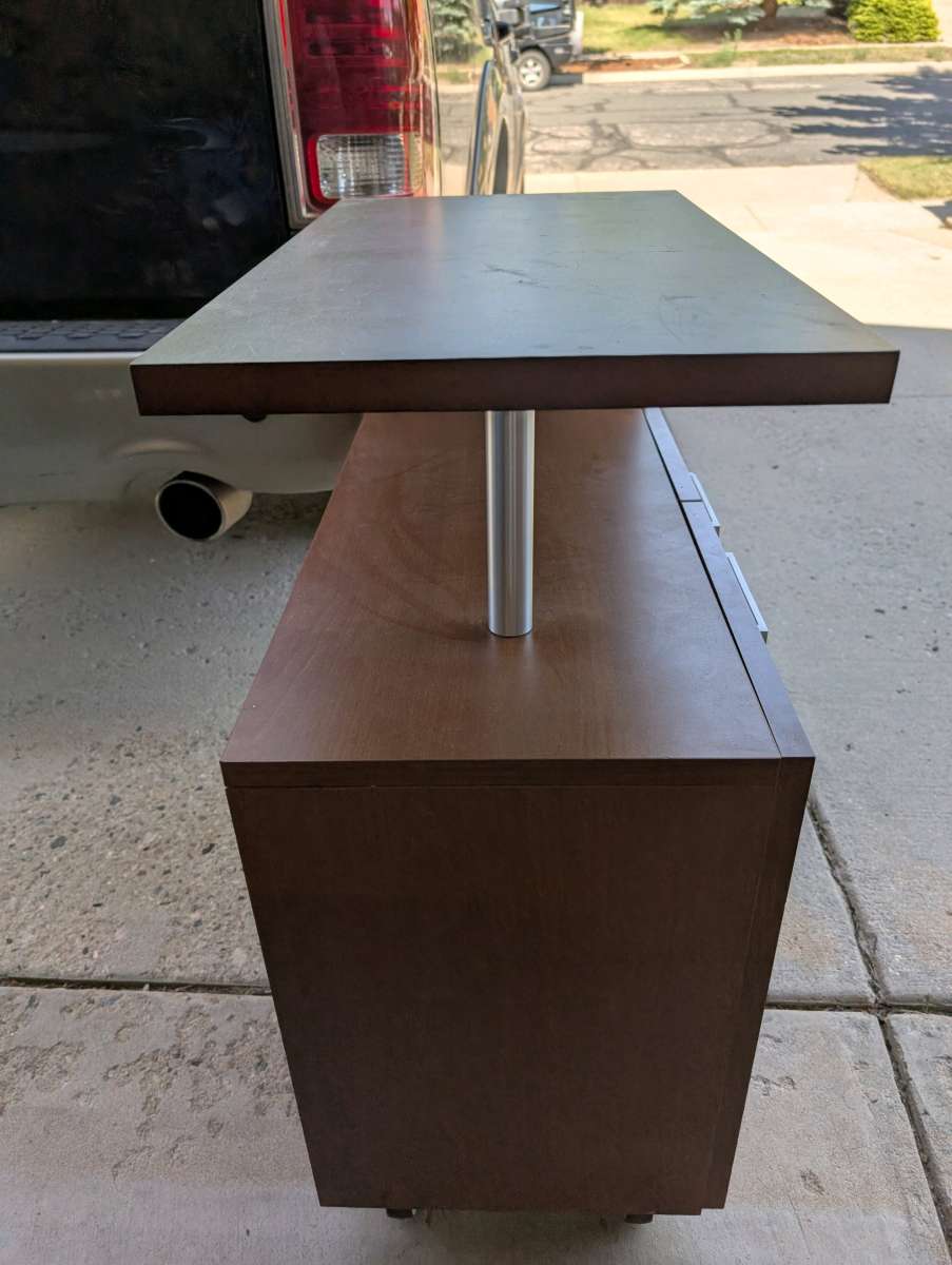 rolling end table