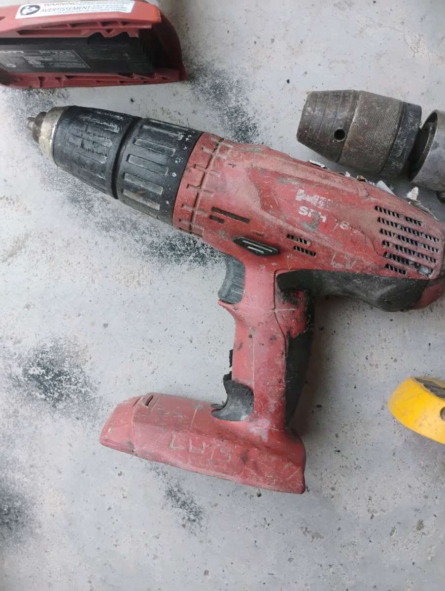 Hilti DeWalt tool lot all works tested