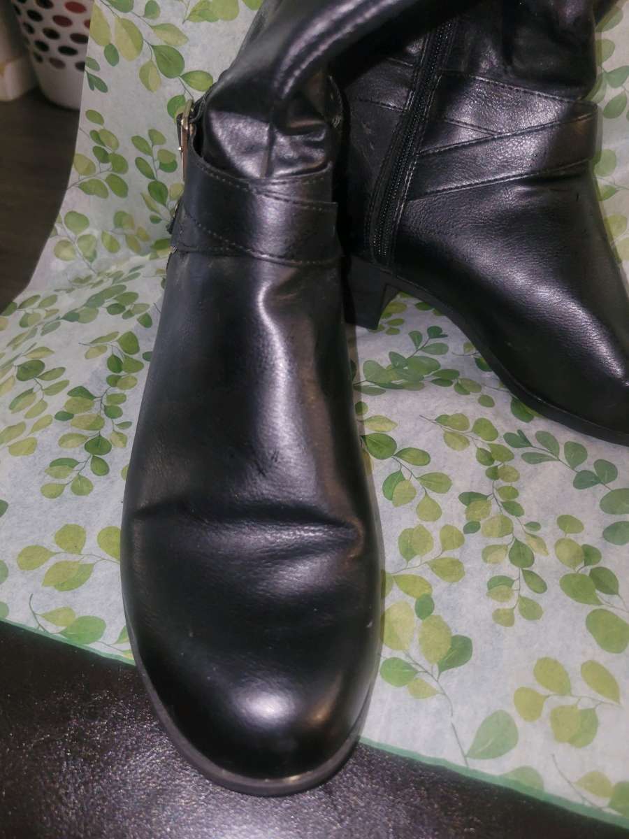 TWO TONE KNEE HIGH BOOTS