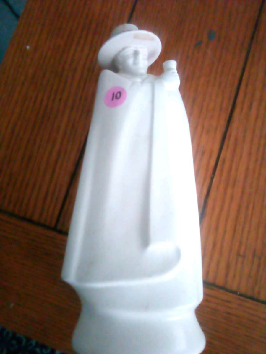 two boxes books canvas holder planter pot cups  statue