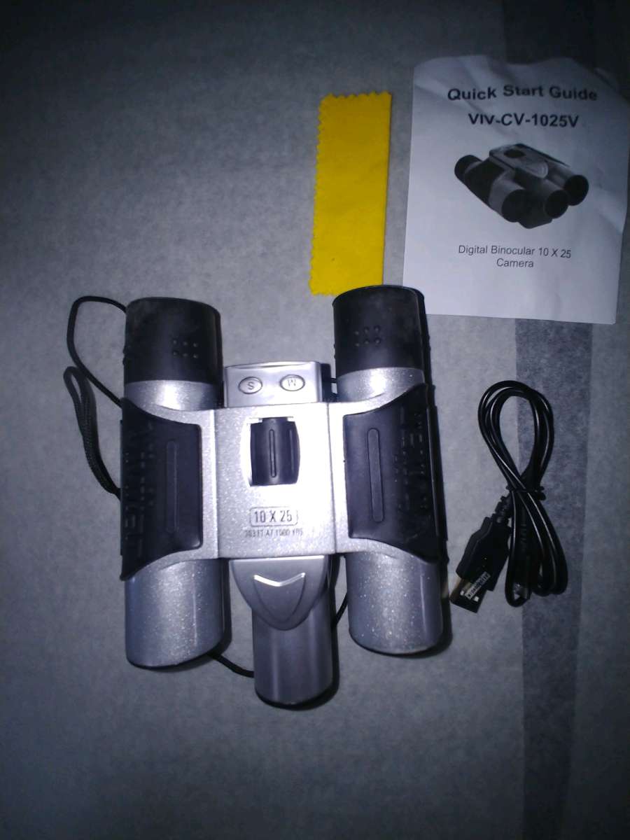 Vivitar Digital Binocular camera