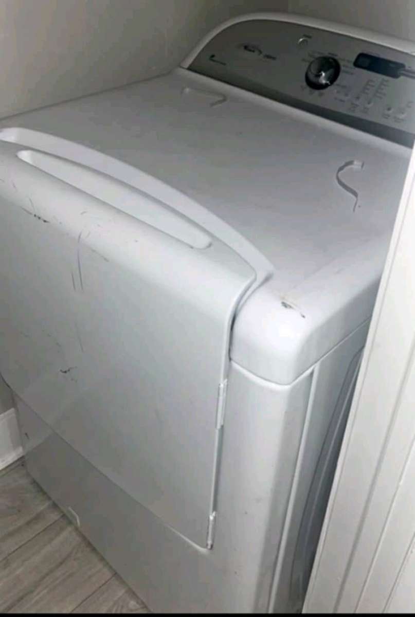 WHIRLPOOL CABRIO WASHER AND DRYER SET