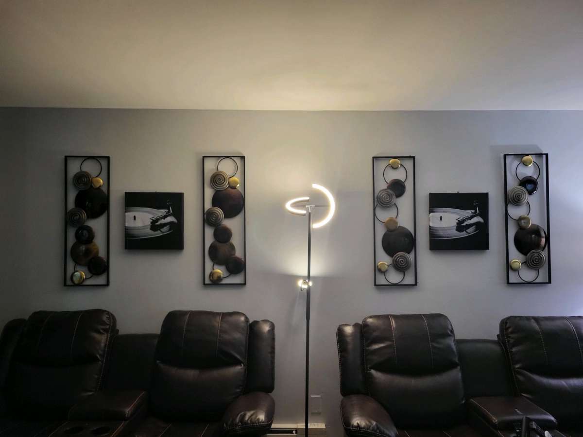 Remote Controlled LED Floor Lamp with Flexible Arm
