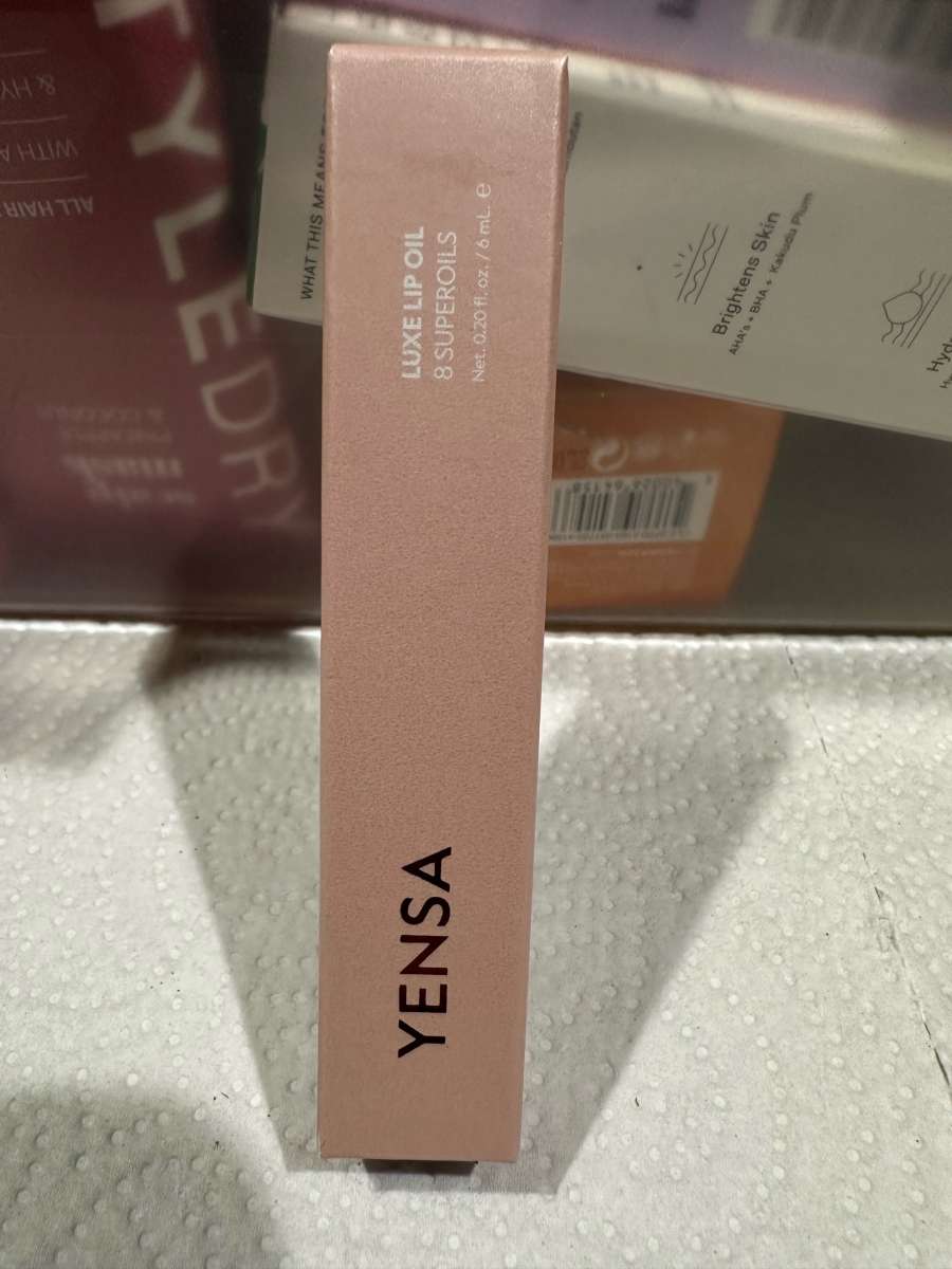 YENSA Luxe Lip Oil