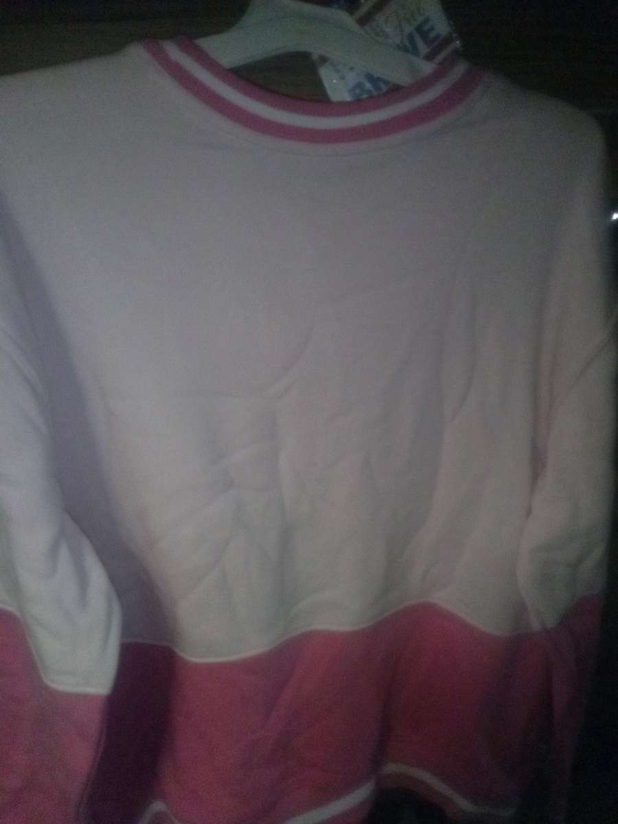 hello Kitty sweatshirt