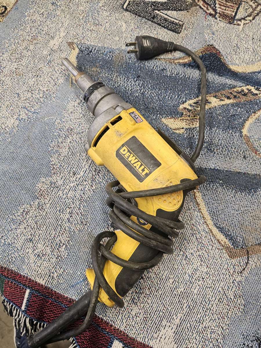 DeWalt DW255 Drywall Screw gun