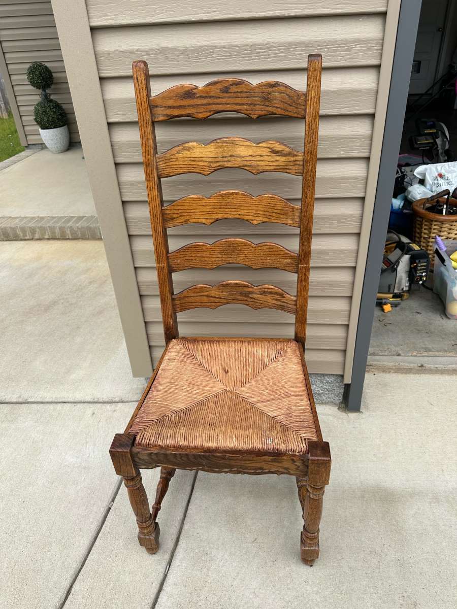 Vintage Wooden Ladder Back Chair with Woven Seat Antique Gre