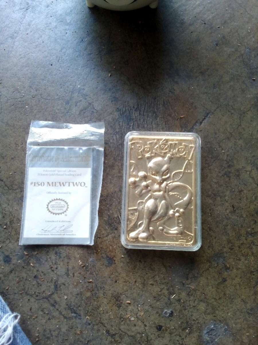 Mewtwo gold plated trading card
