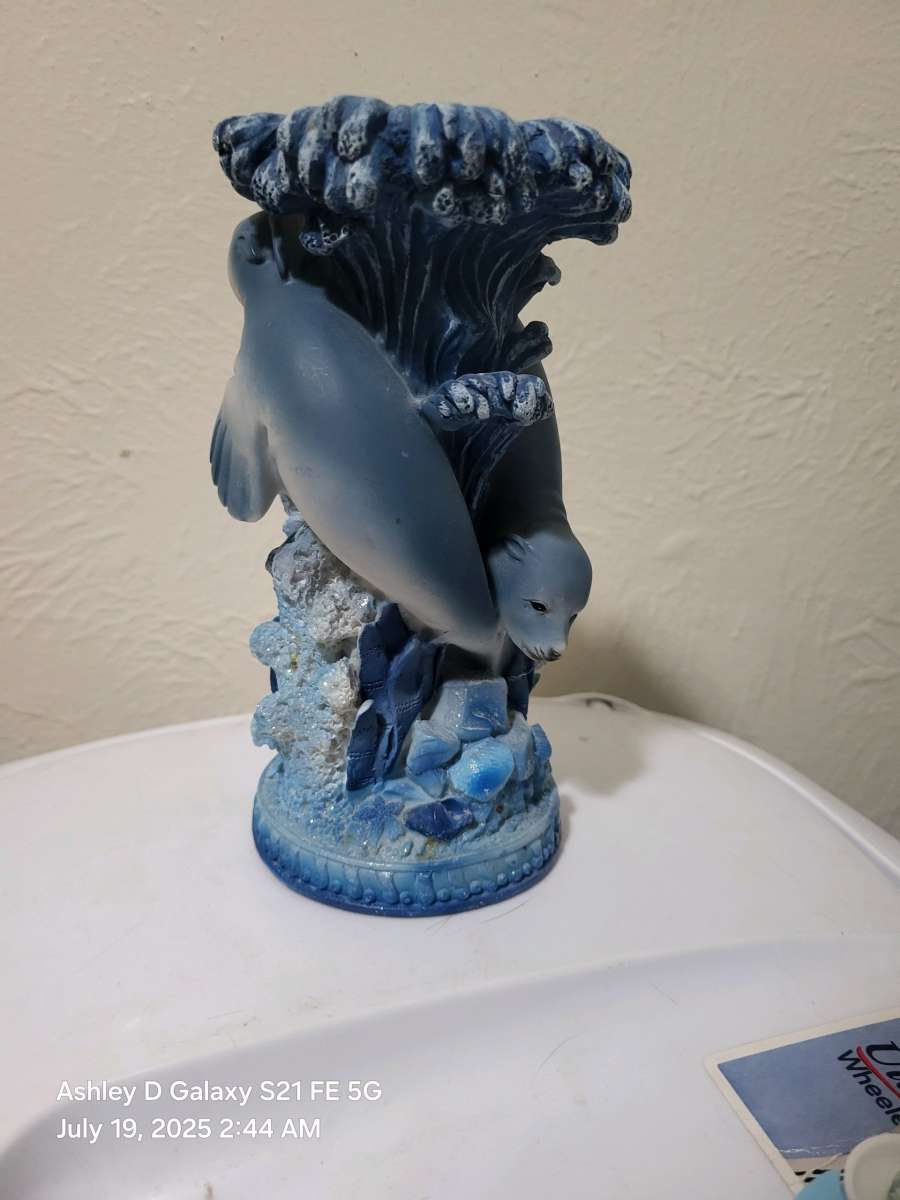 Dark Blue Seal Candle Holder