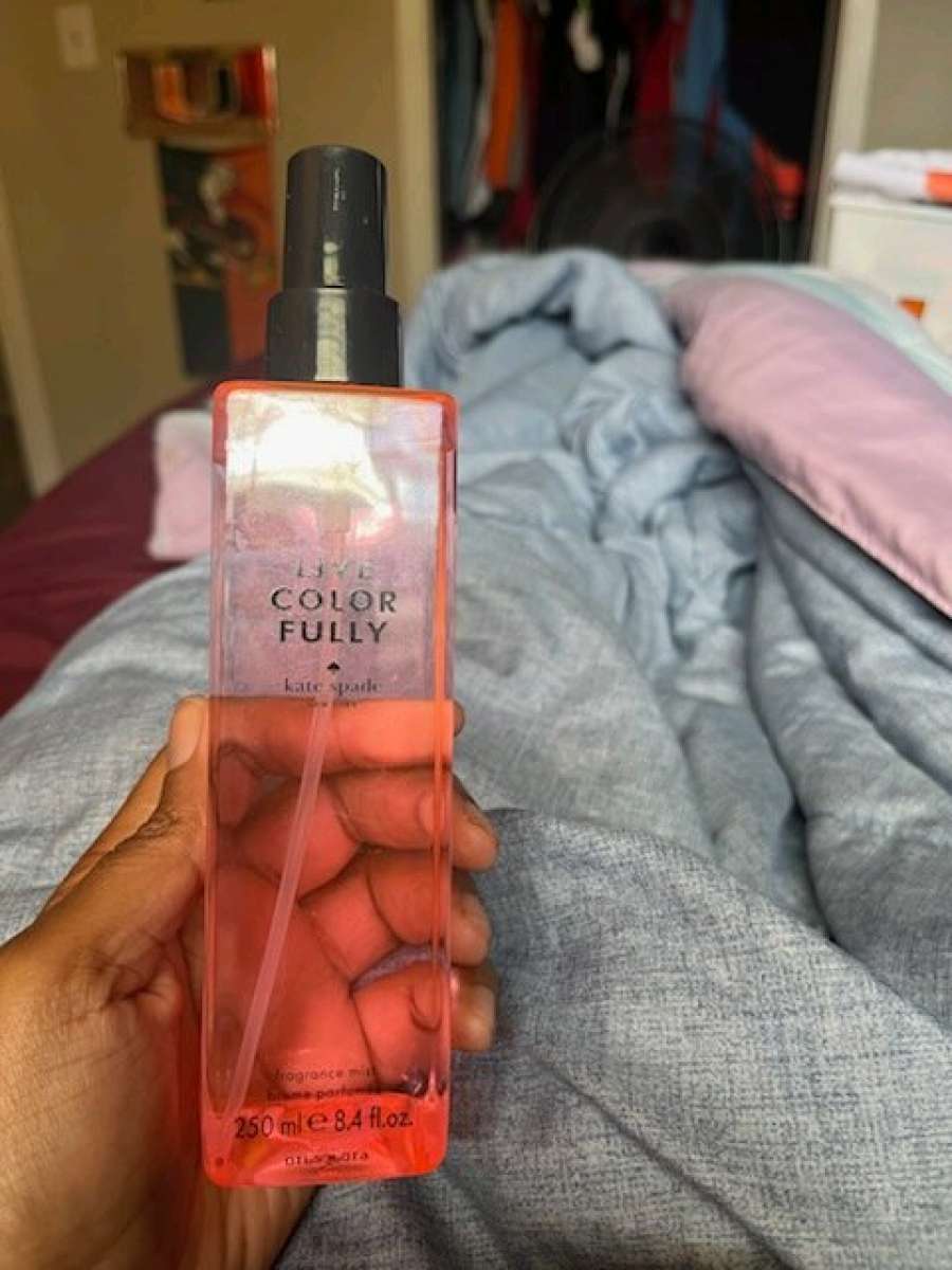 perfume Kate Spade color fully