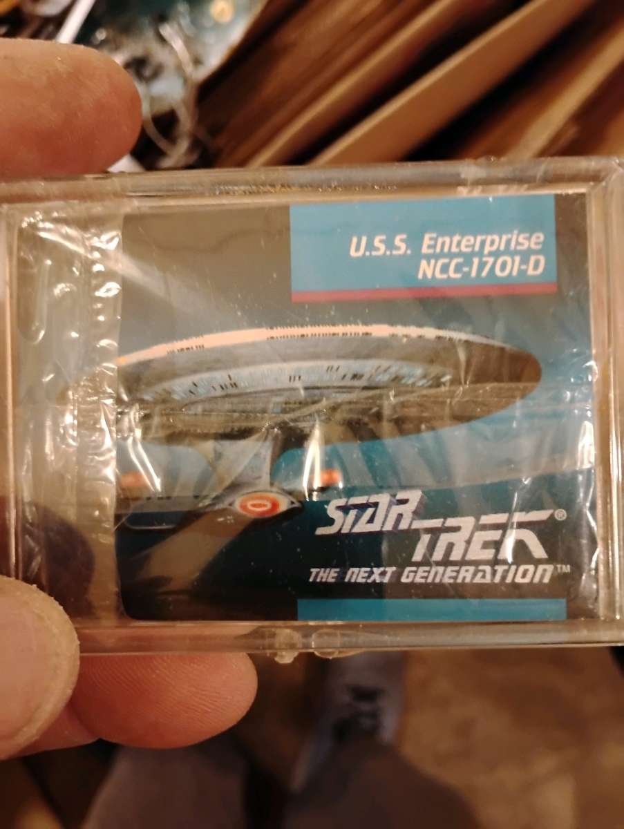 various trading card sets Indiana Jones Chronicles Star Trek