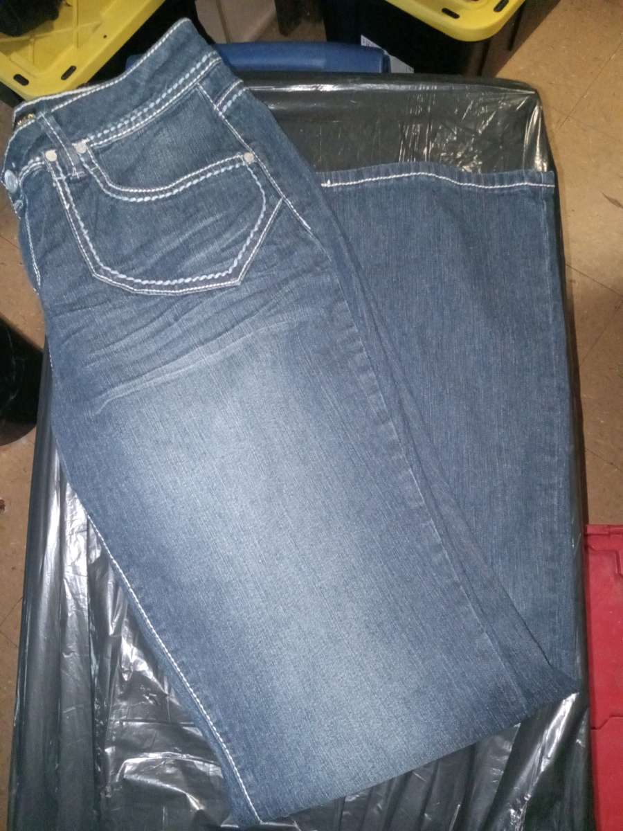 Absolutely fabulous jeans size fourteen fourteen
