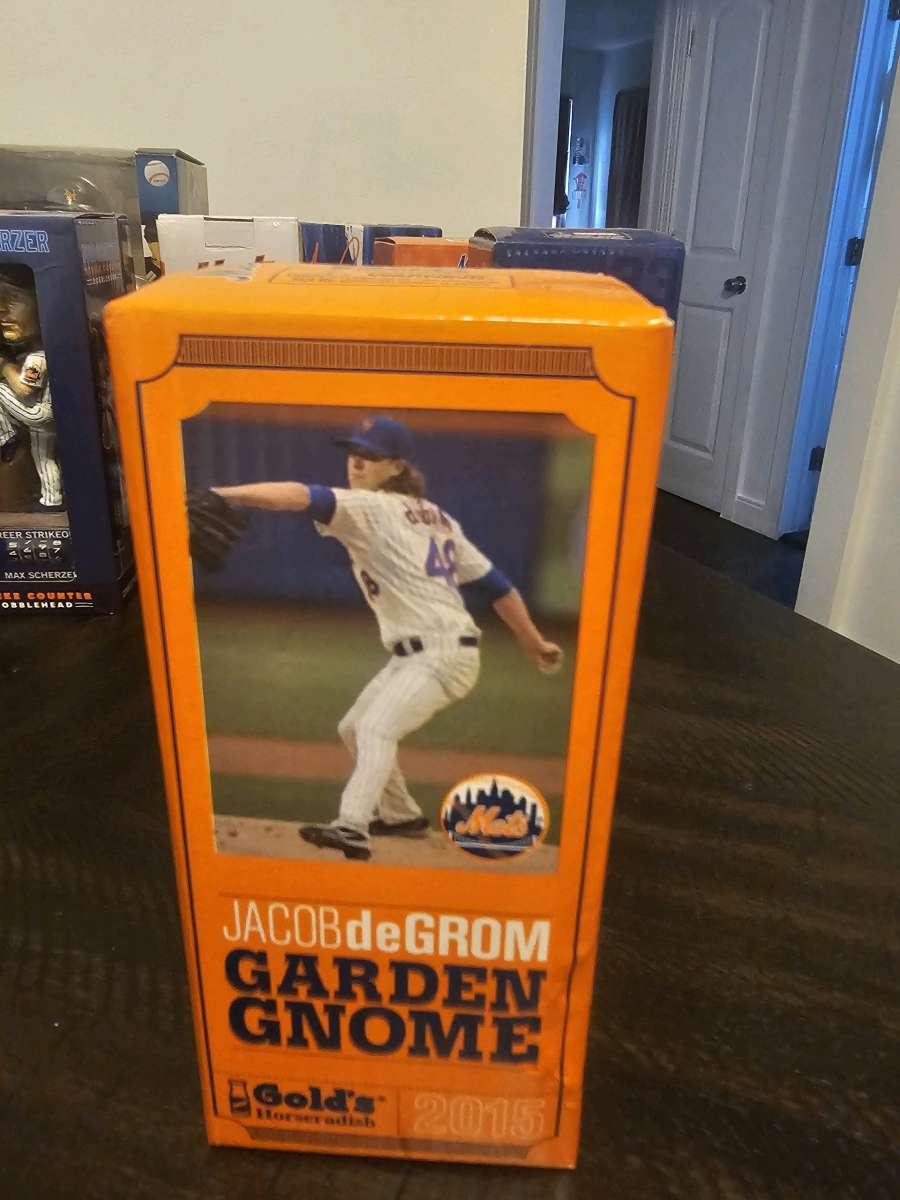 NY Mets Jacob deGrom Garden Gnome
