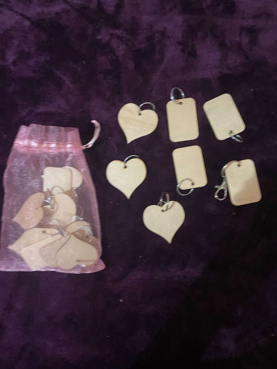 wooden shape keychains