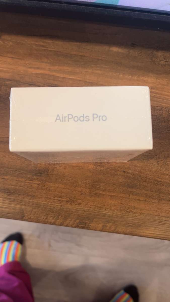 apple AirPod pros gen 2
