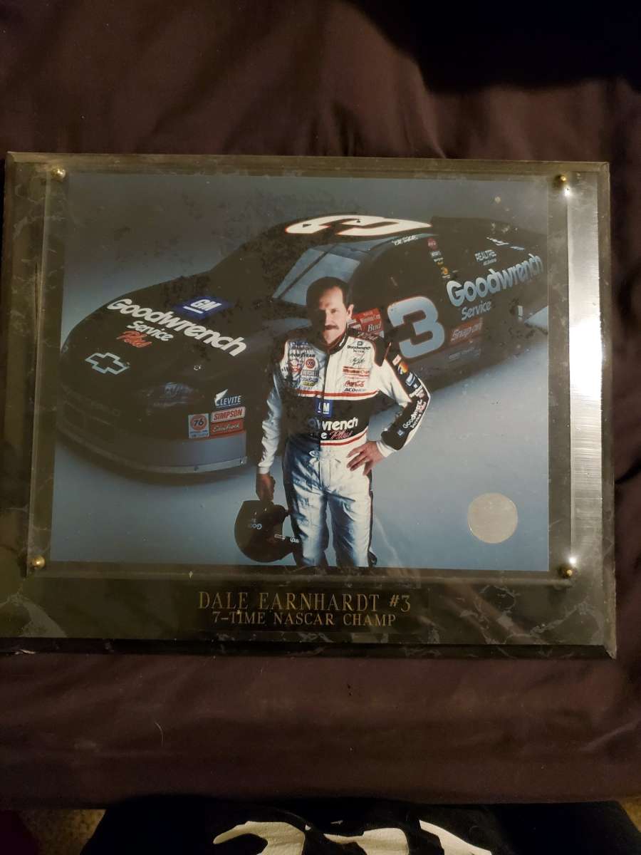 Dale Earnhardt Sr plack