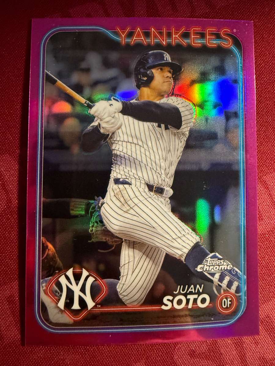 2024 Topps Chrome Juan Soto 150 Pink Refractors