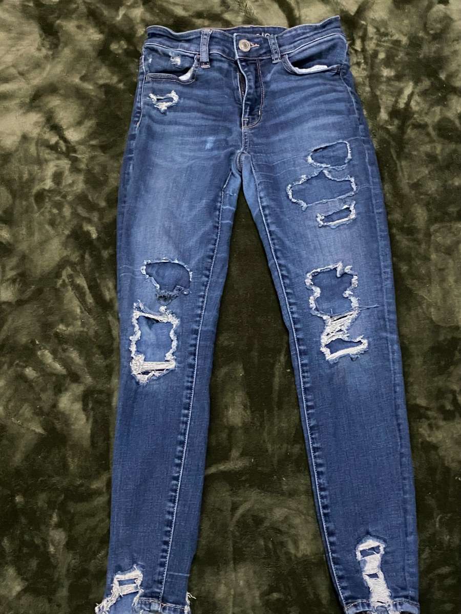 American eagle denim jeans