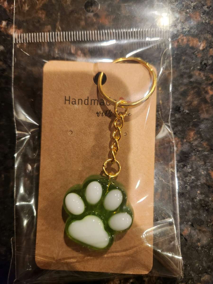 dog paw keychain