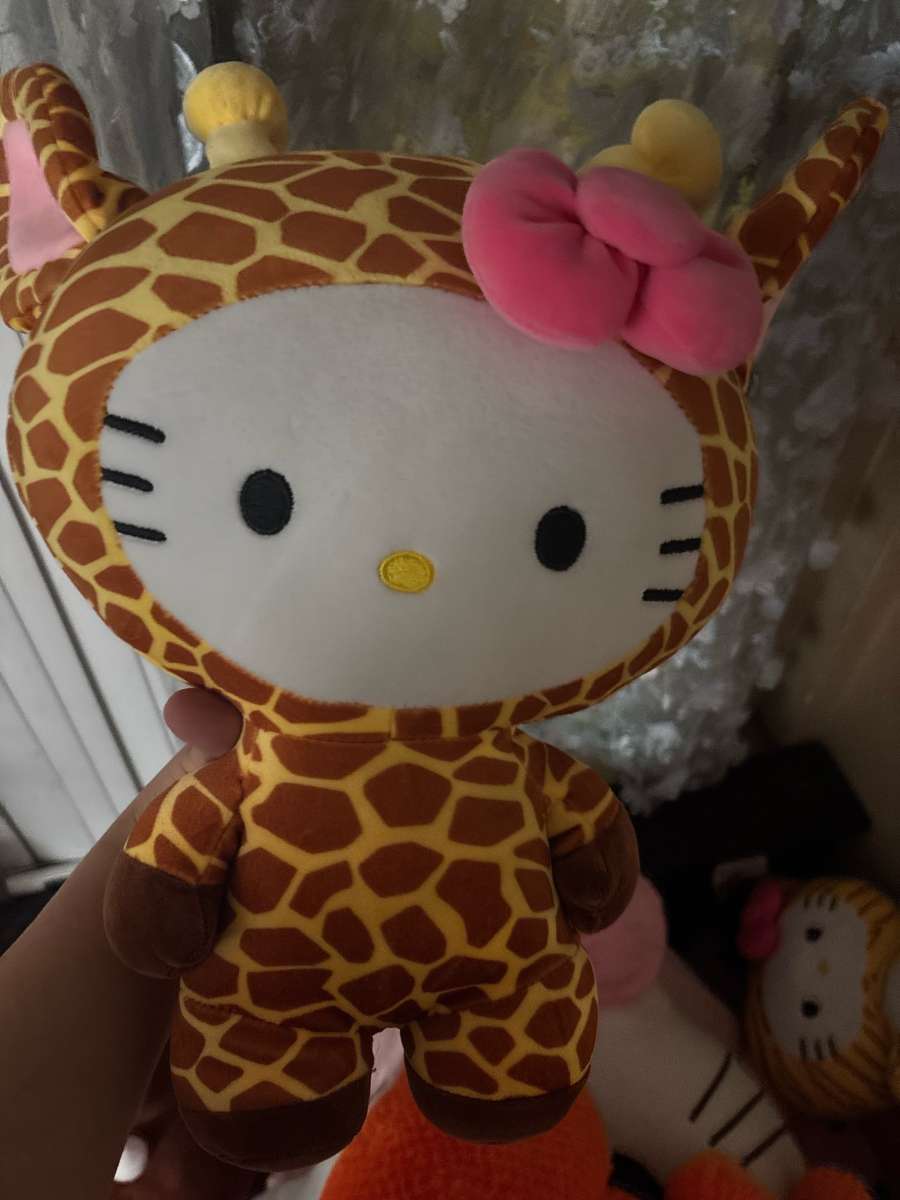 hello kitty plushie