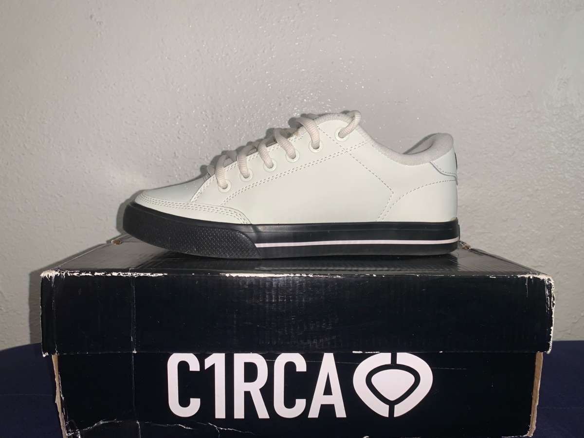C1RCA BLACK AND WHITE SHOES