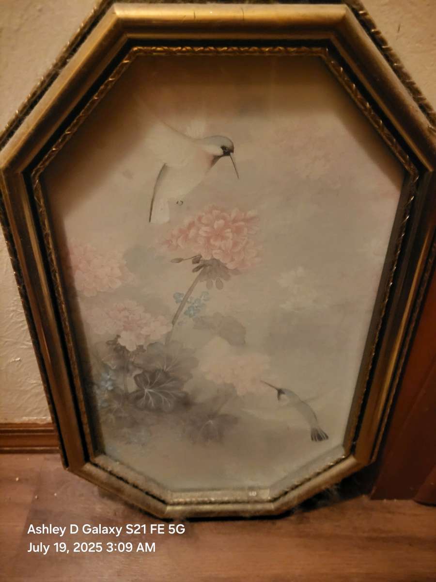 Beautiful vintage hummingbird and flower painting home