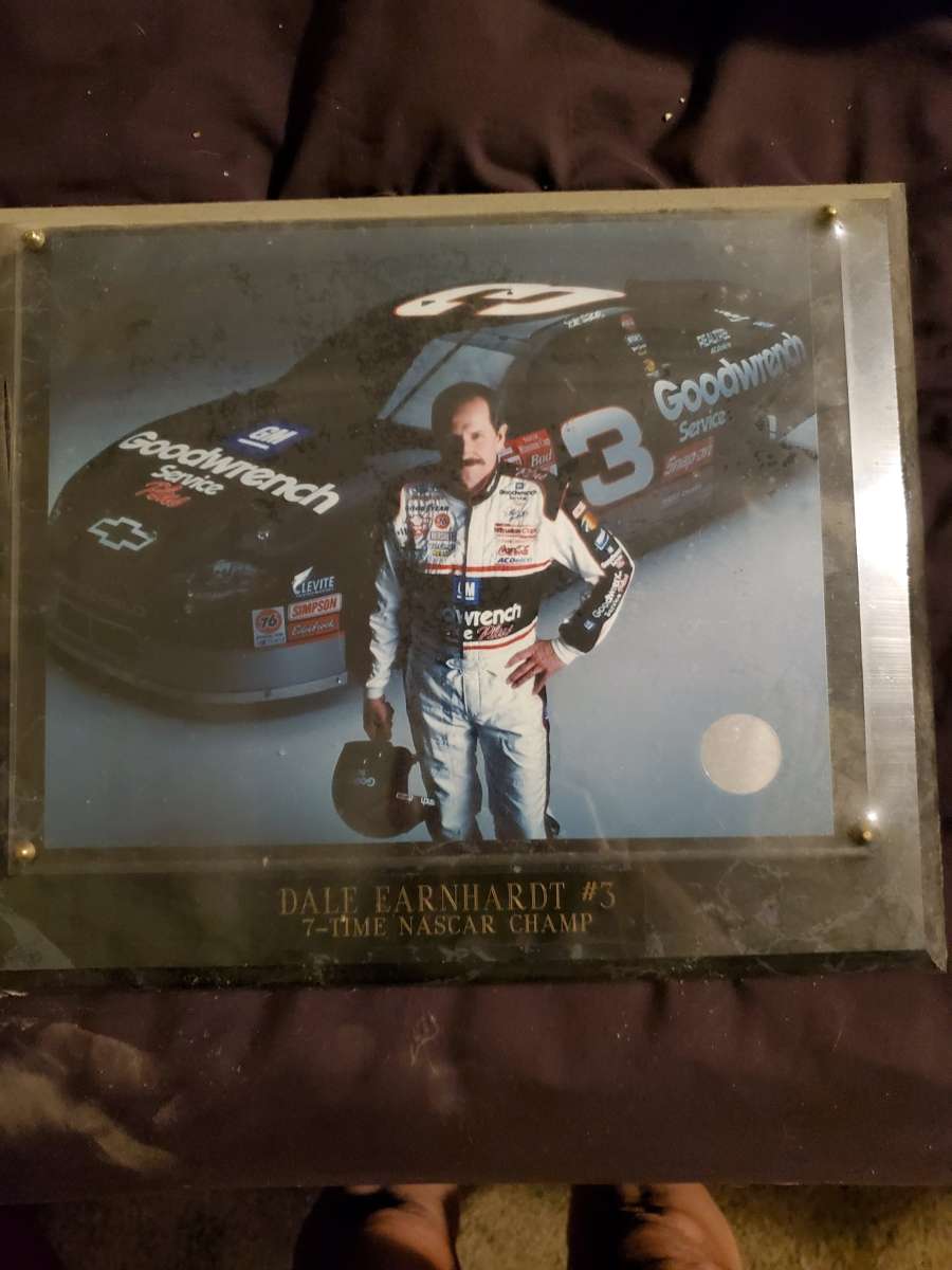 Dale Earnhardt Sr plack