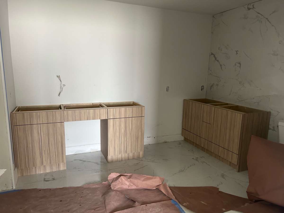 New Modern Bathroom cabinets