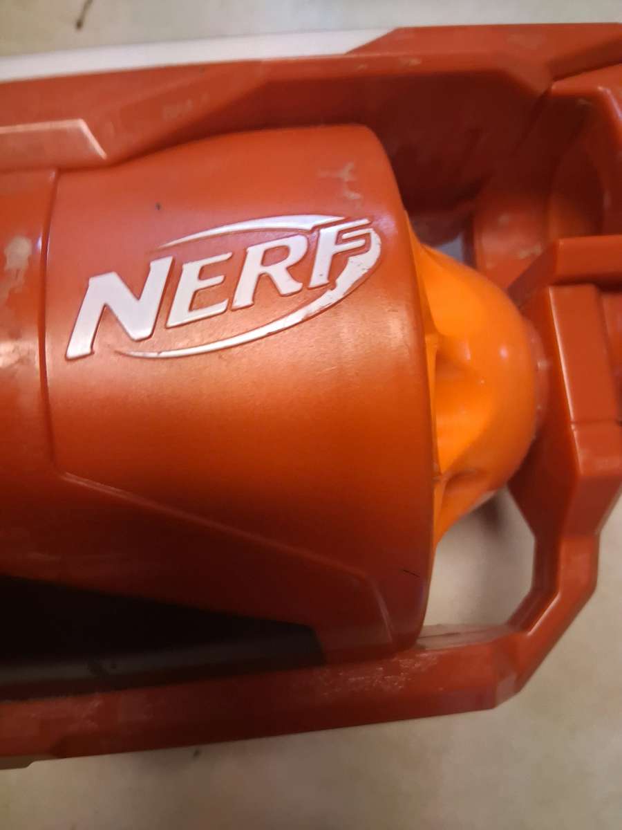 Grenades launcher