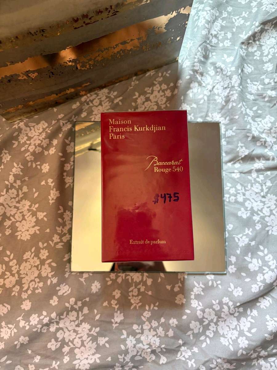 VENDO FRAGANCIAS 70 DOLARES LA QUE GUSTE