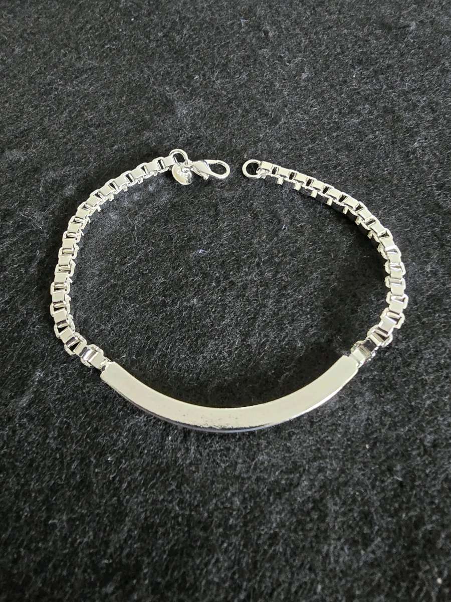 925 Sterling Silver Curved Bar Bracelet