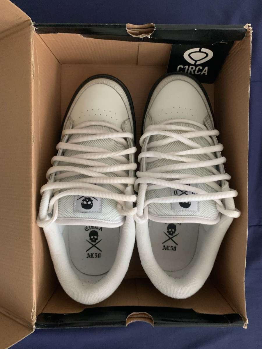 C1RCA BLACK AND WHITE SHOES