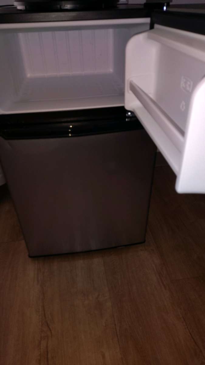 mini fridge with freezer