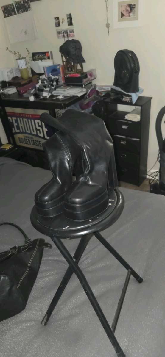 Womens zip up boots worn twice