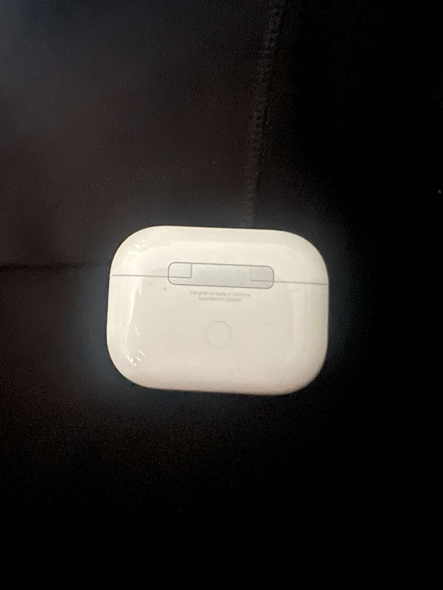 wireless earbuds